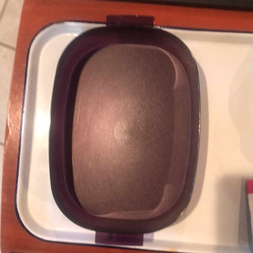 Tupperware Oval MicroCooker - Picture 3 of 16